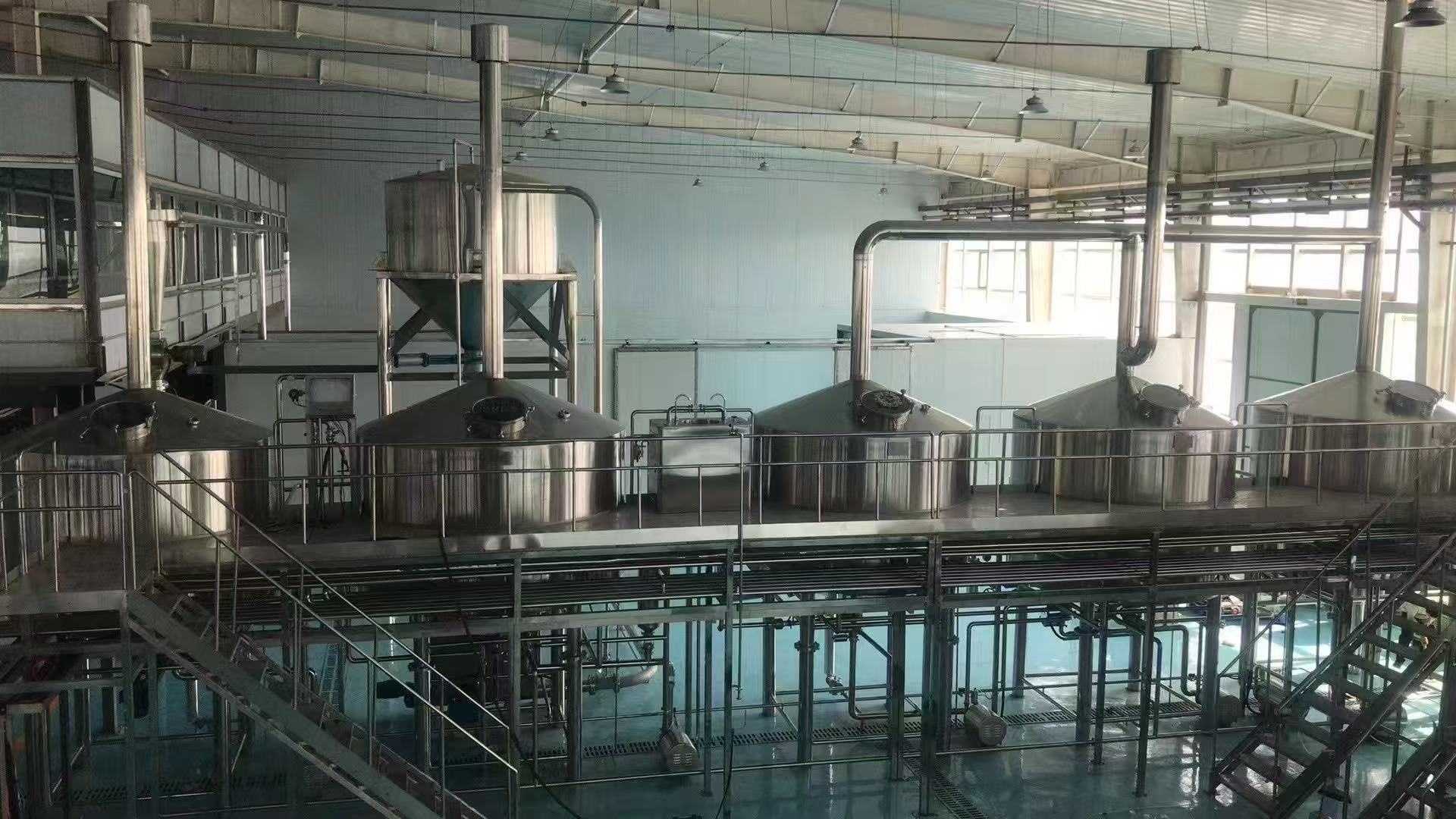 潍坊精酿啤酒设备厂—精酿啤酒设备主要生产工艺与核心技术